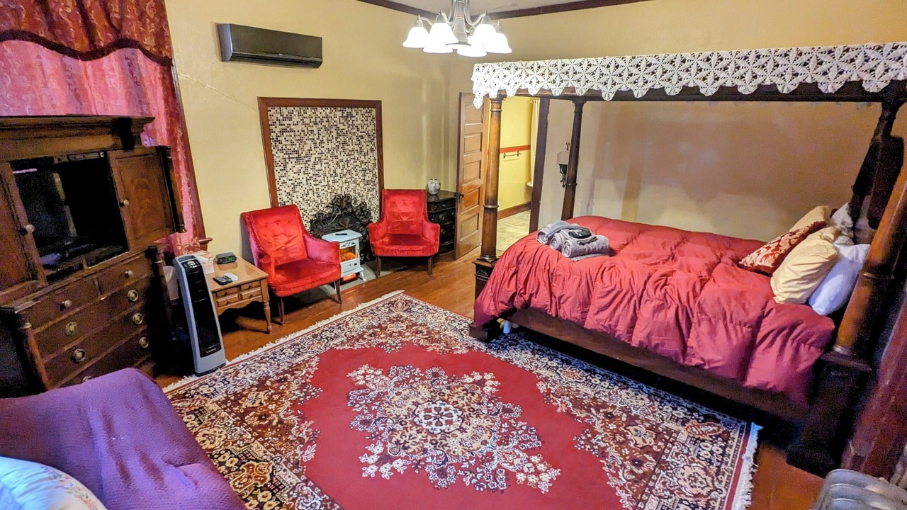 Photo of Bathroom in Arcadia