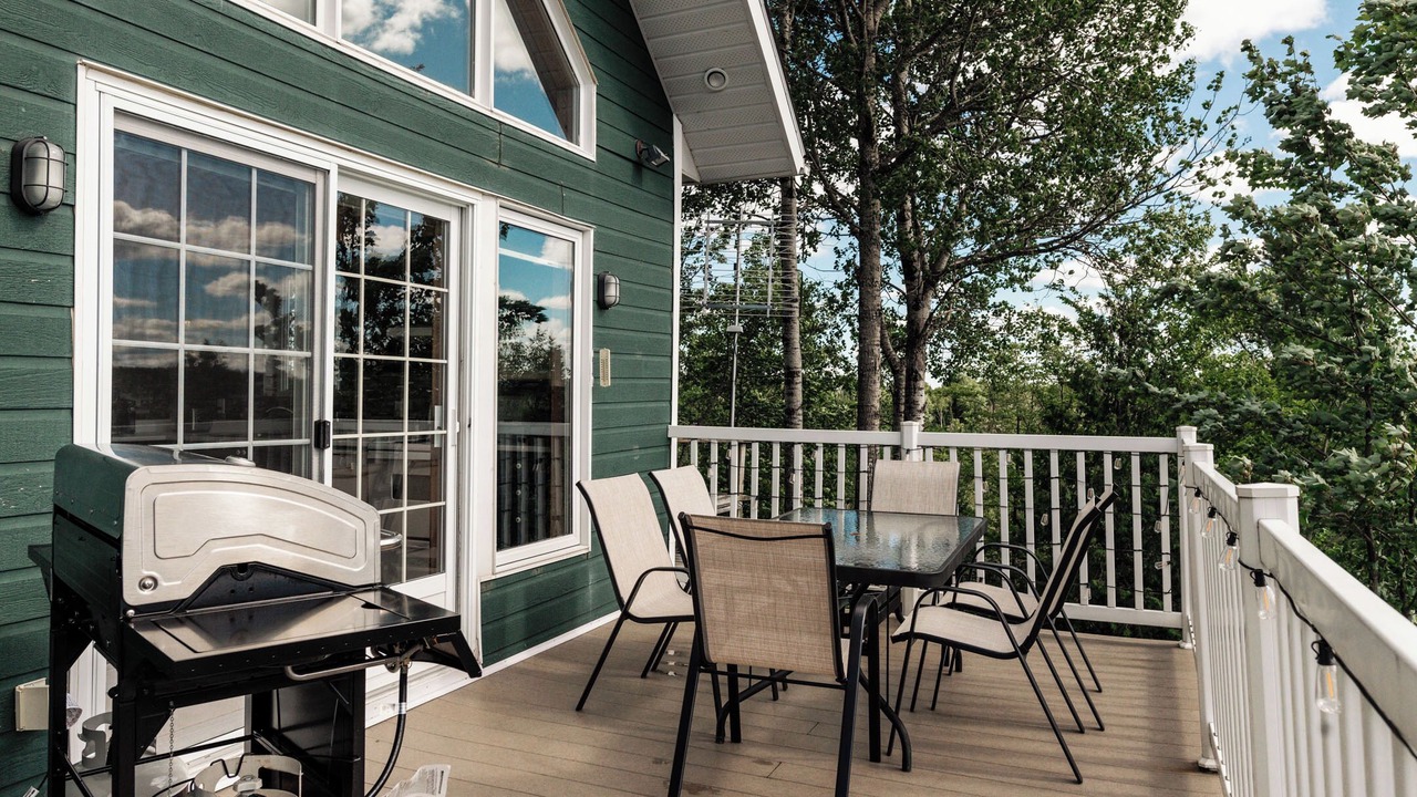 Photo of Outdoor in Sainte-Marguerite-du-Lac-Masson