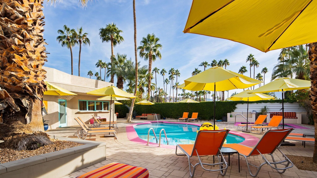 Photo of Outdoor in Warm Sands