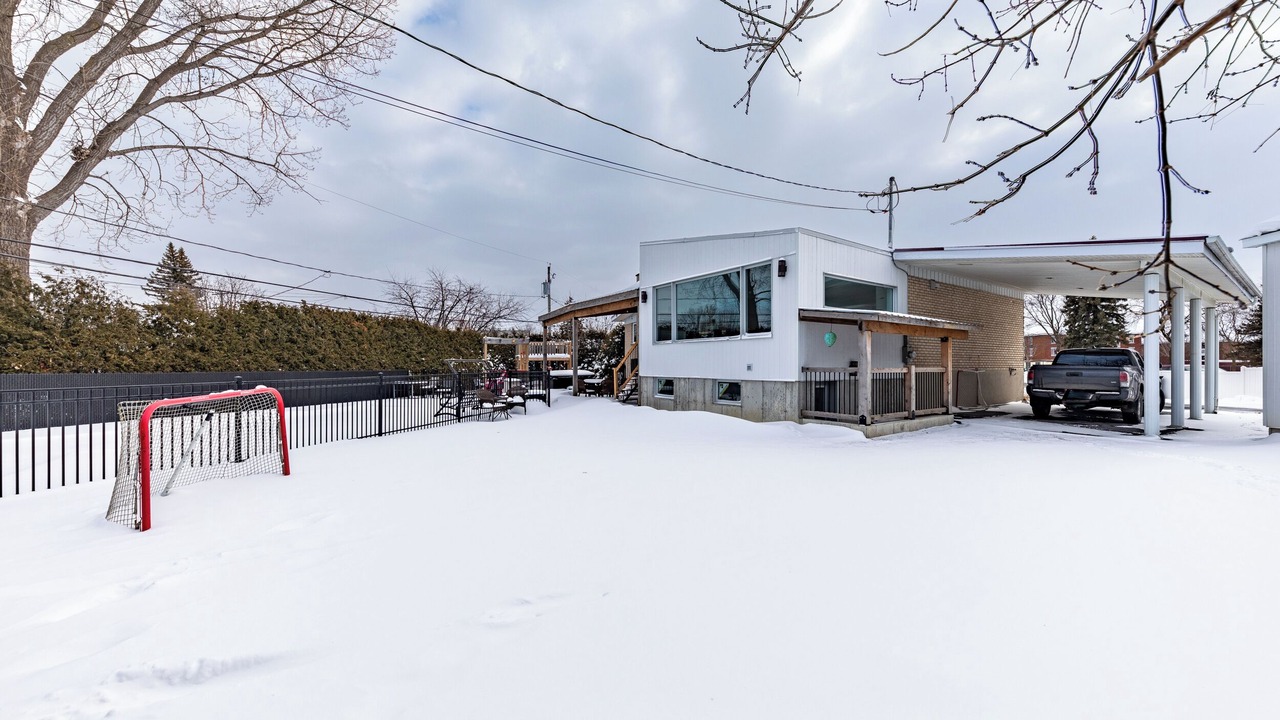 Photo of Outdoor in Saint-Jean-Sur-Richelieu