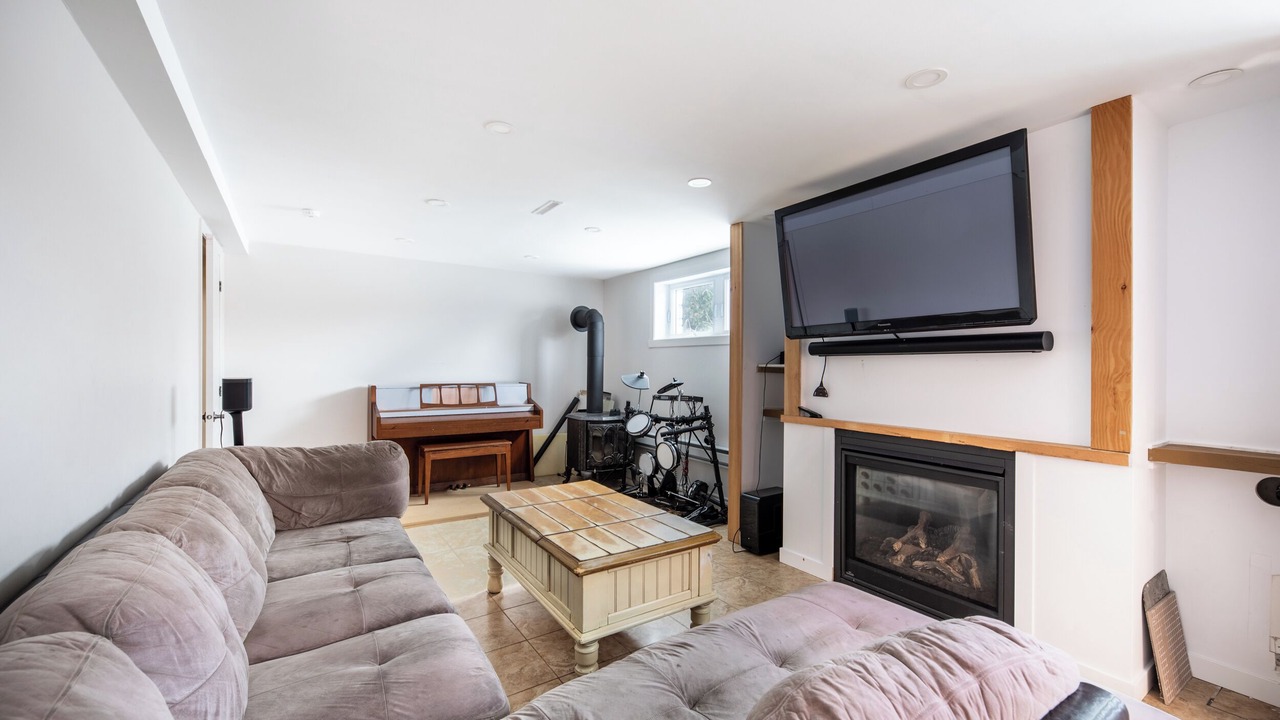 Photo of Livingroom in Saint-Jean-Sur-Richelieu