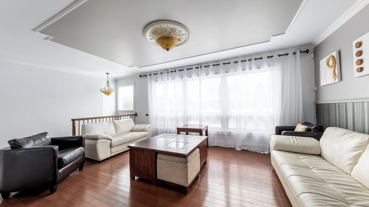 Photo of Livingroom in Saint-Jean-Sur-Richelieu