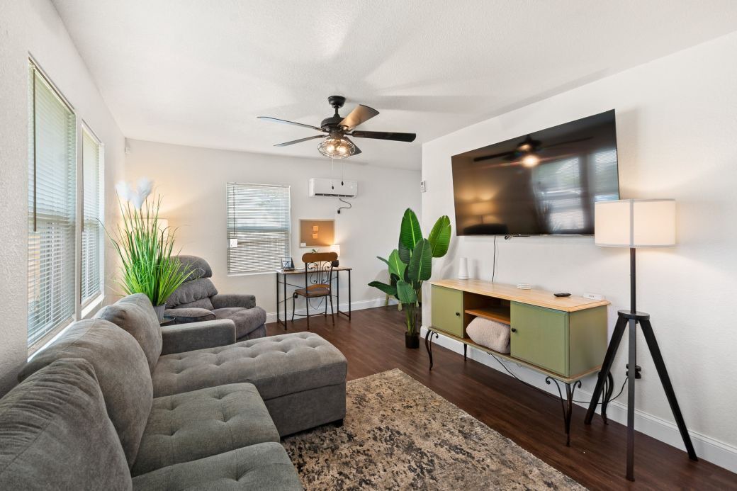Photo of Livingroom in Wichita Falls