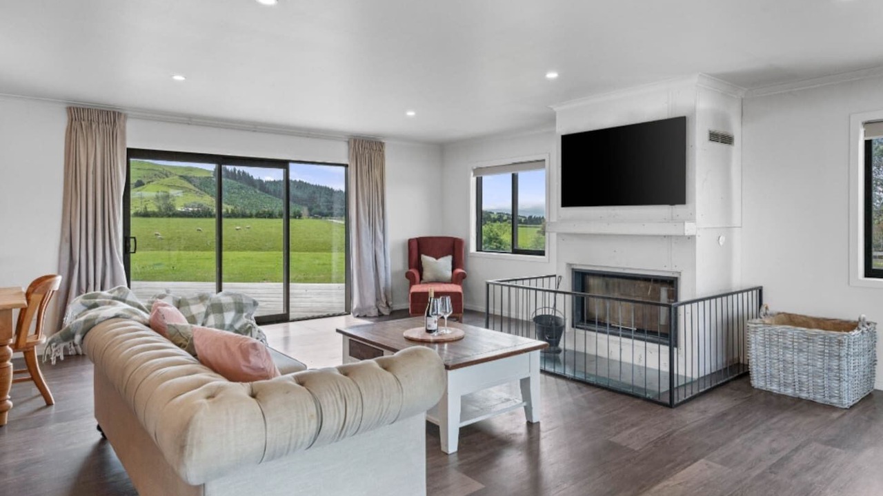Photo of Livingroom in Wairarapa