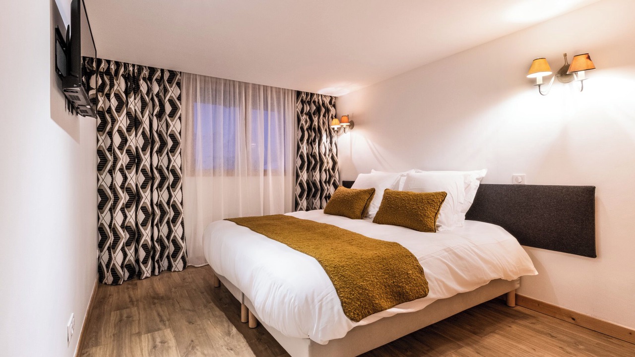 Photo of Bedroom in Arc-1600