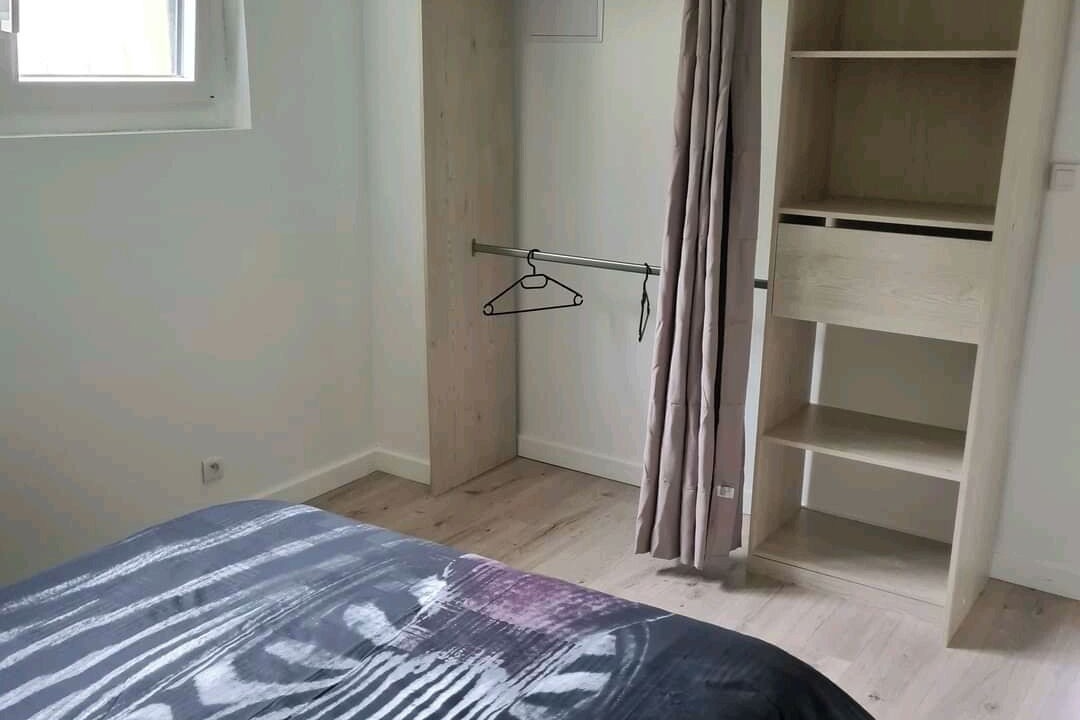 Photo of Bedroom in Mantes-la-Jolie