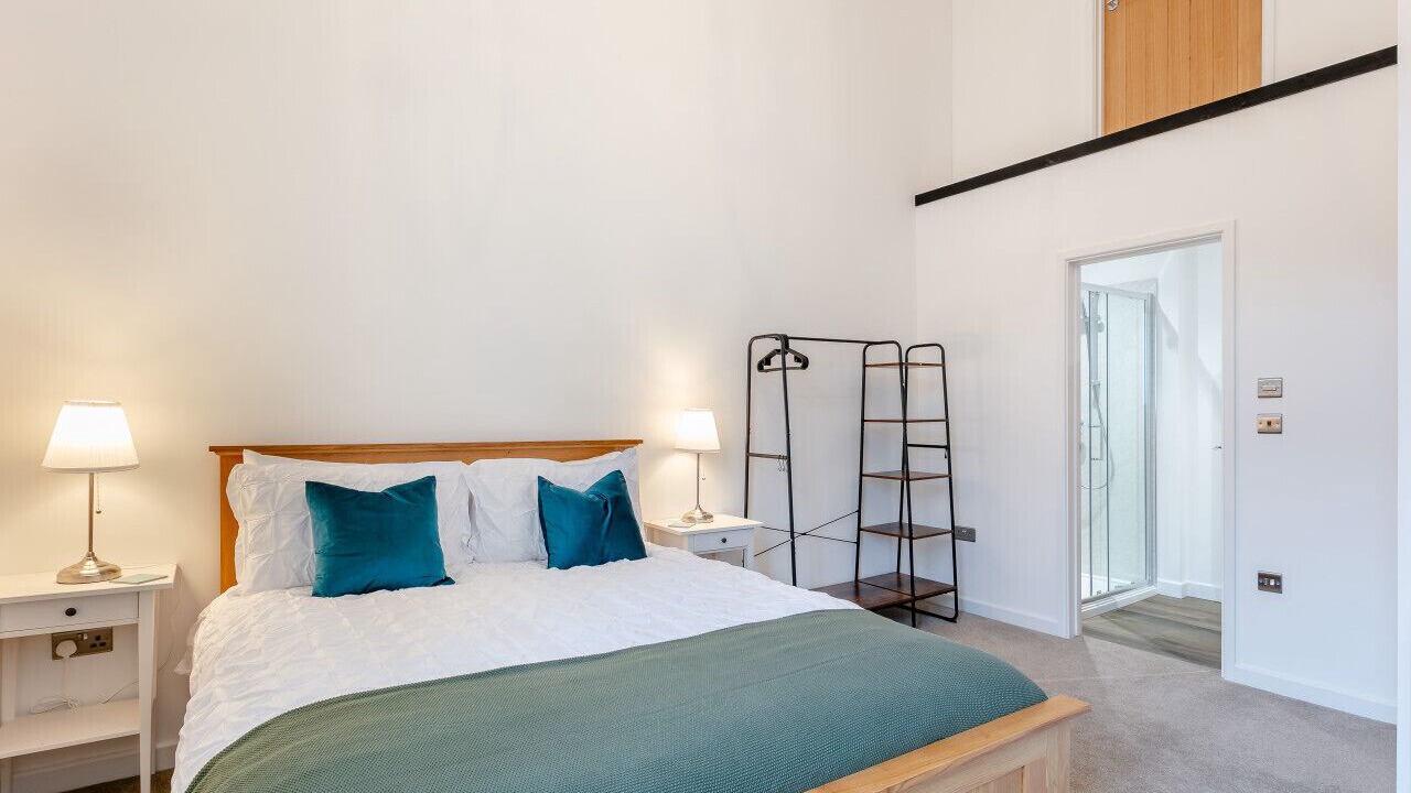 Photo of Others in Kenn