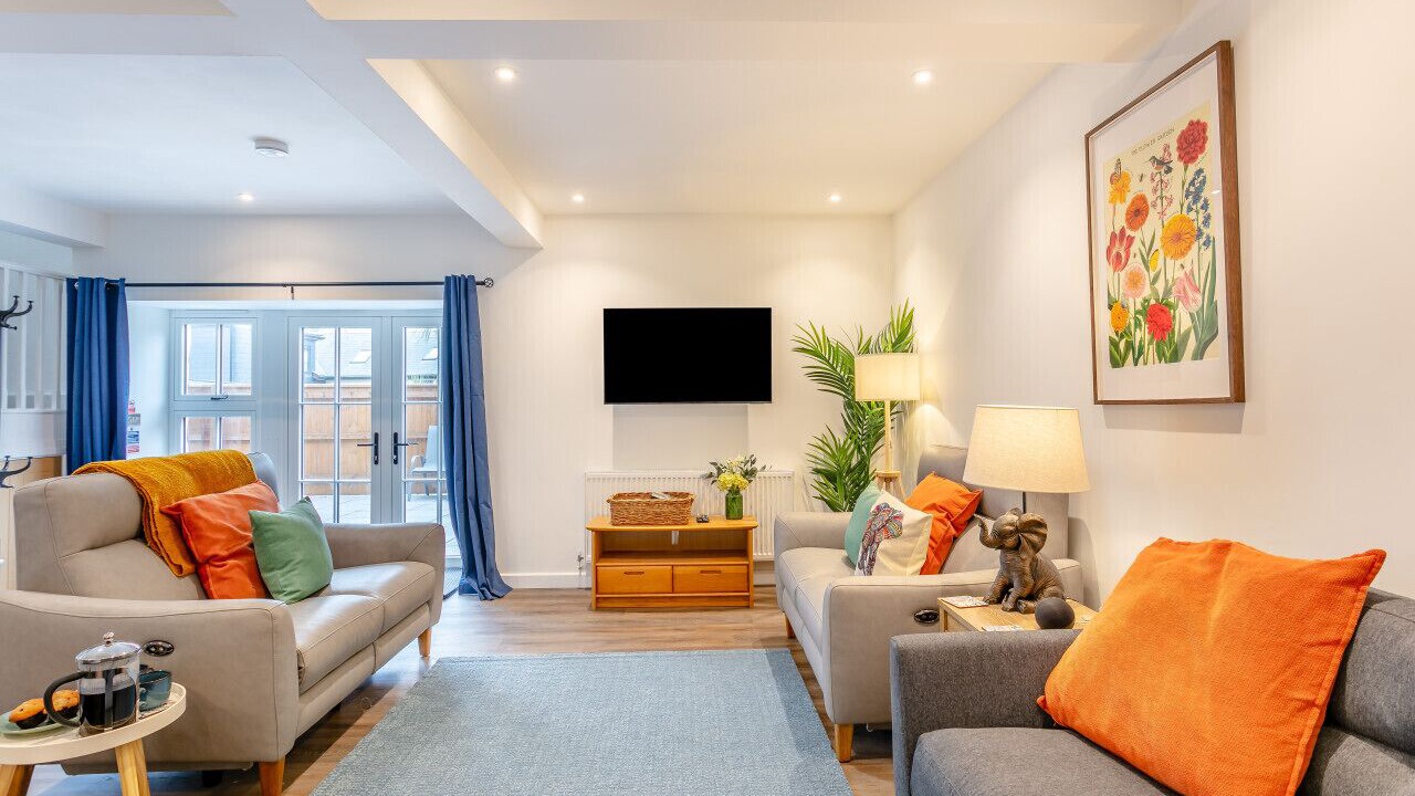 Photo of Others in Kenn