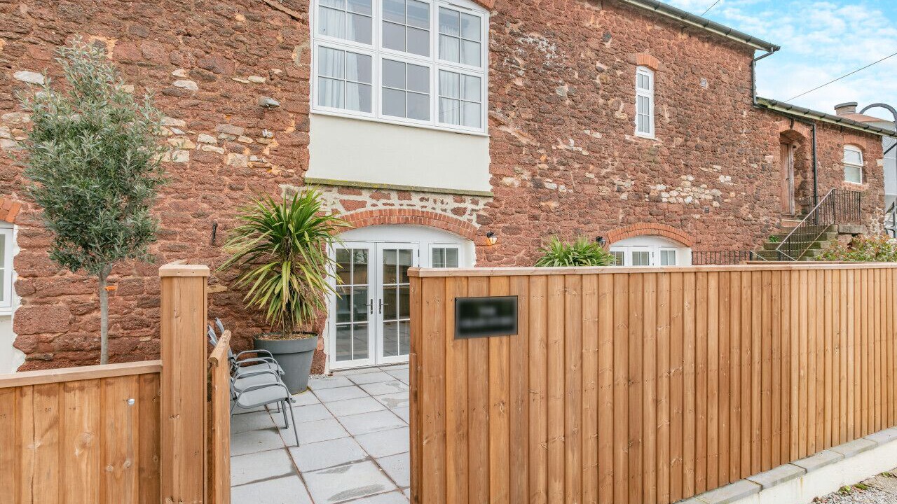 Photo of Outdoor in Kenn