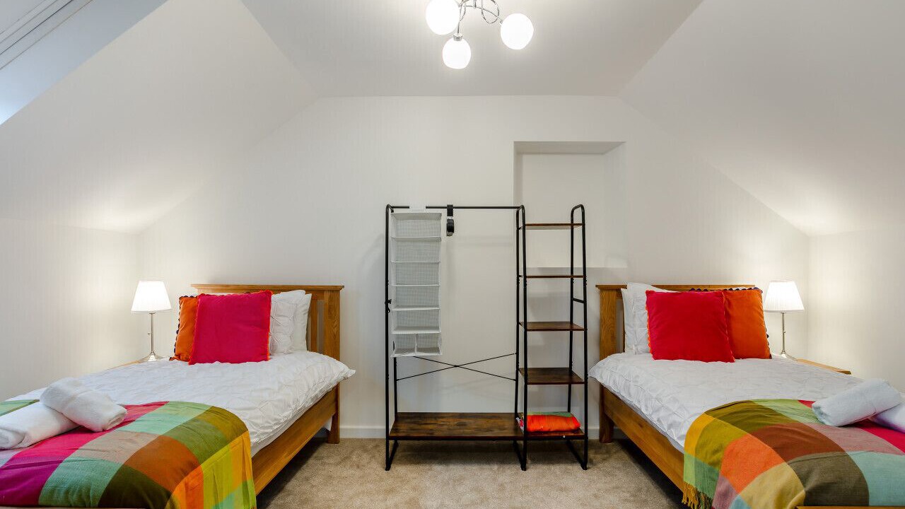 Photo of Others in Kenn