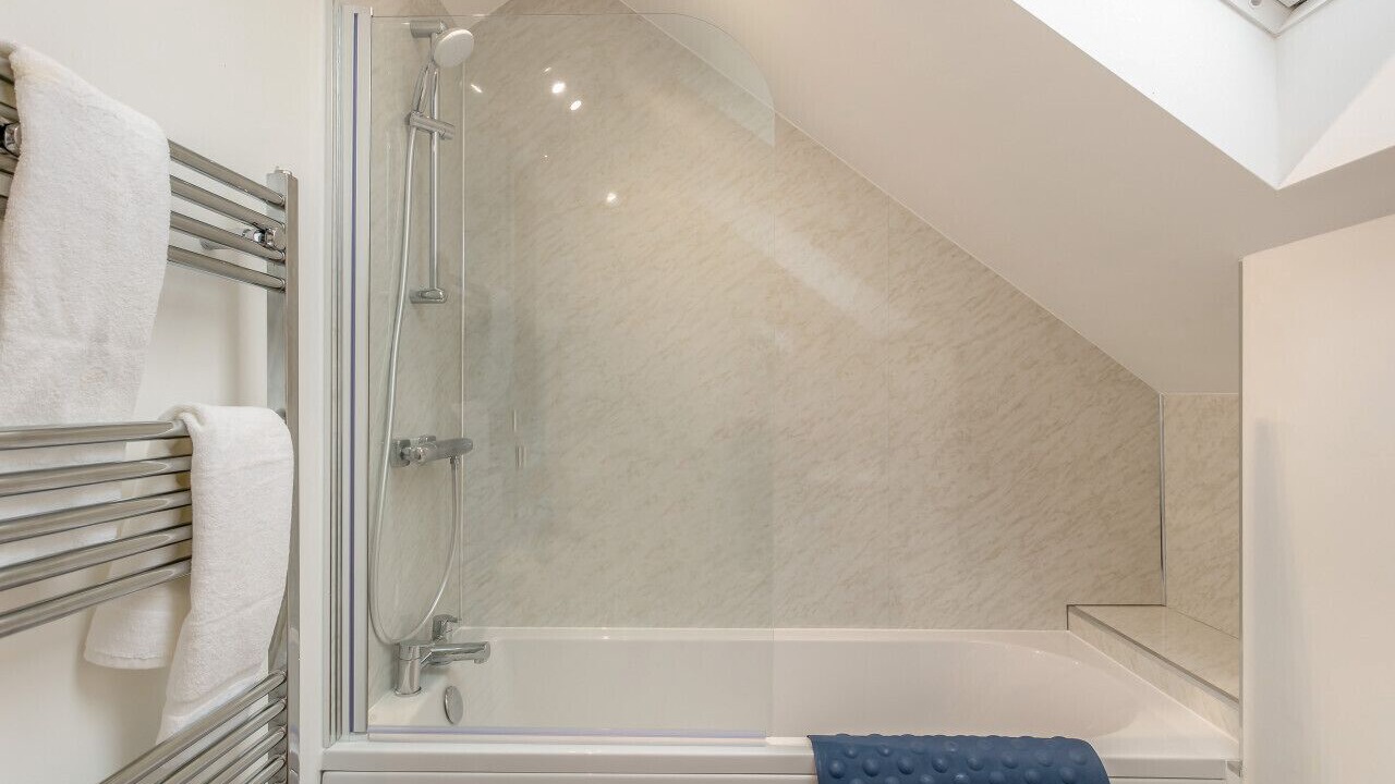 Photo of Others in Kenn