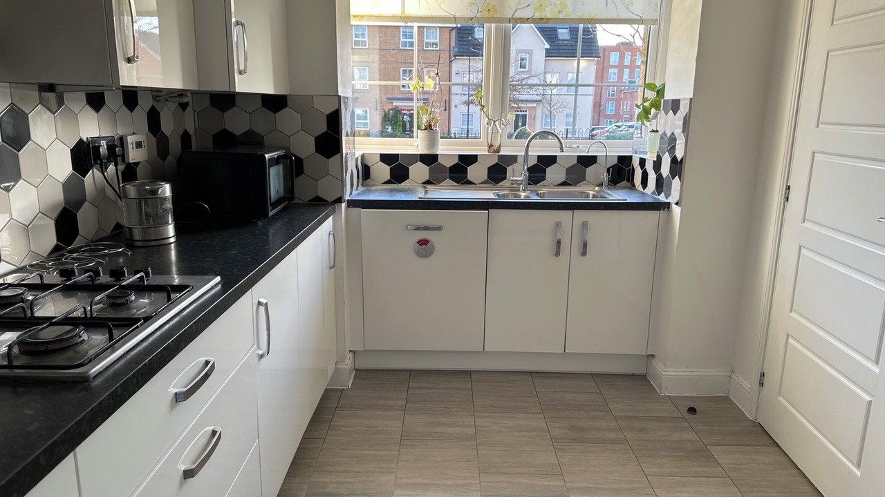 Photo of Kitchen in Basingstoke