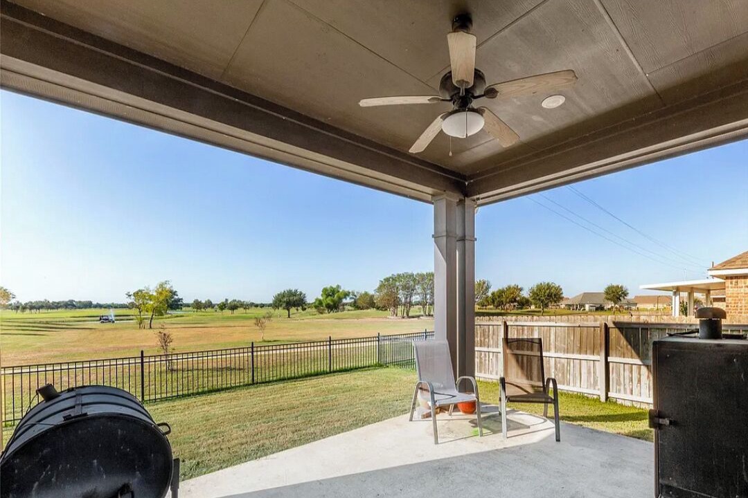 Photo of Patio Balcony in Navasota