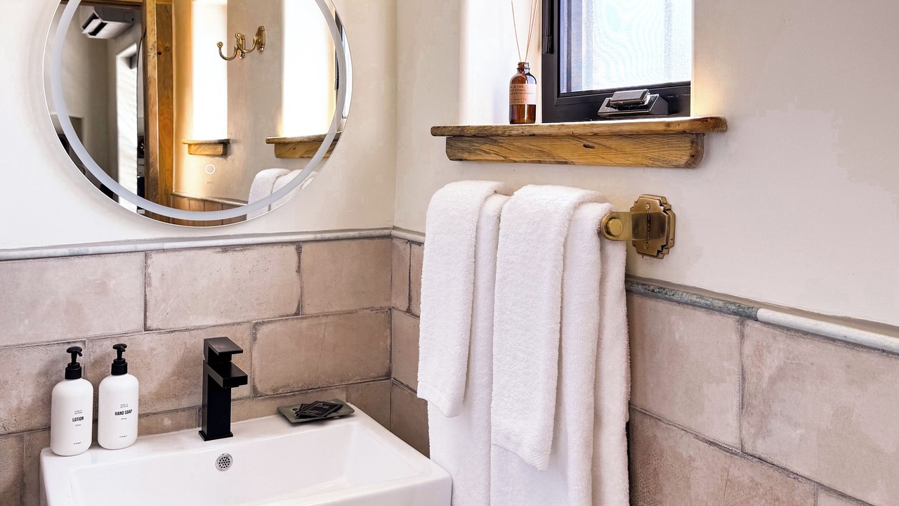 Photo of Bathroom in Truth or Consequences