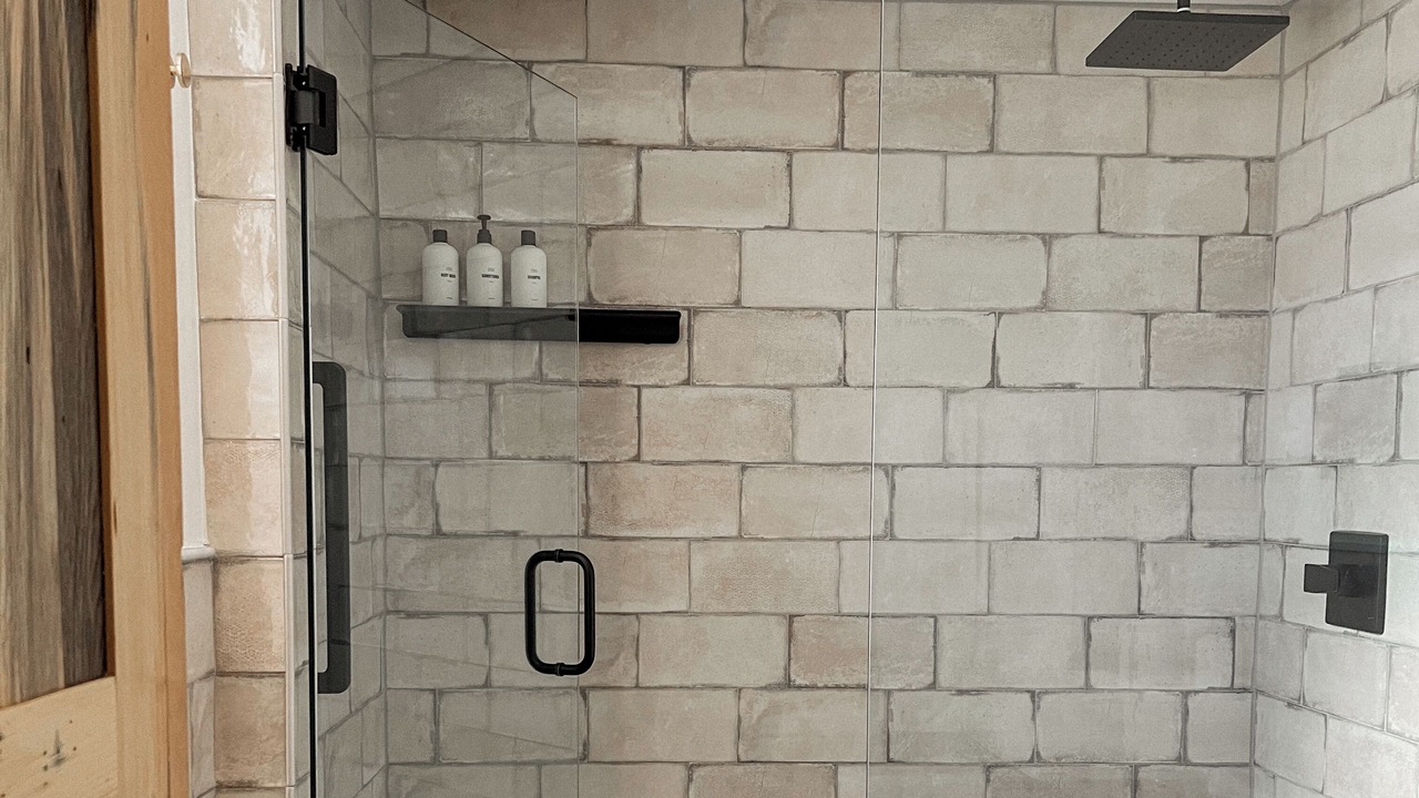 Photo of Bathroom in Truth or Consequences