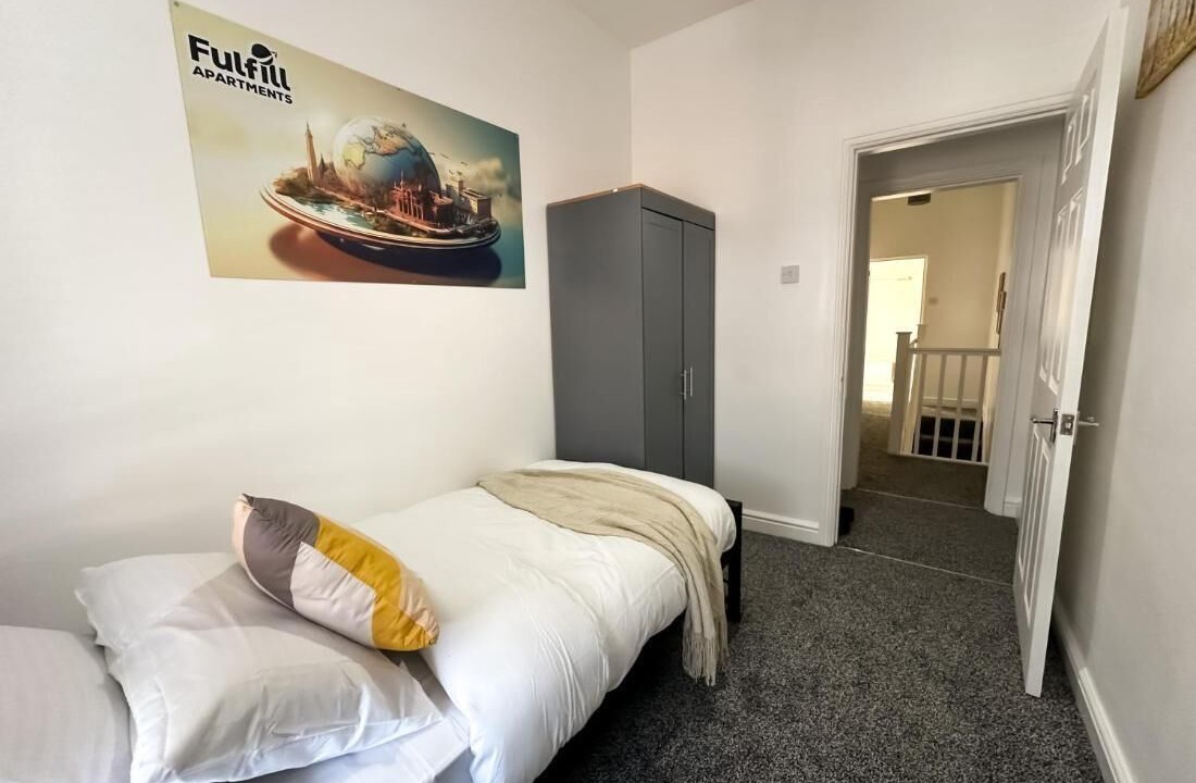 Photo of Others in Little Hulton