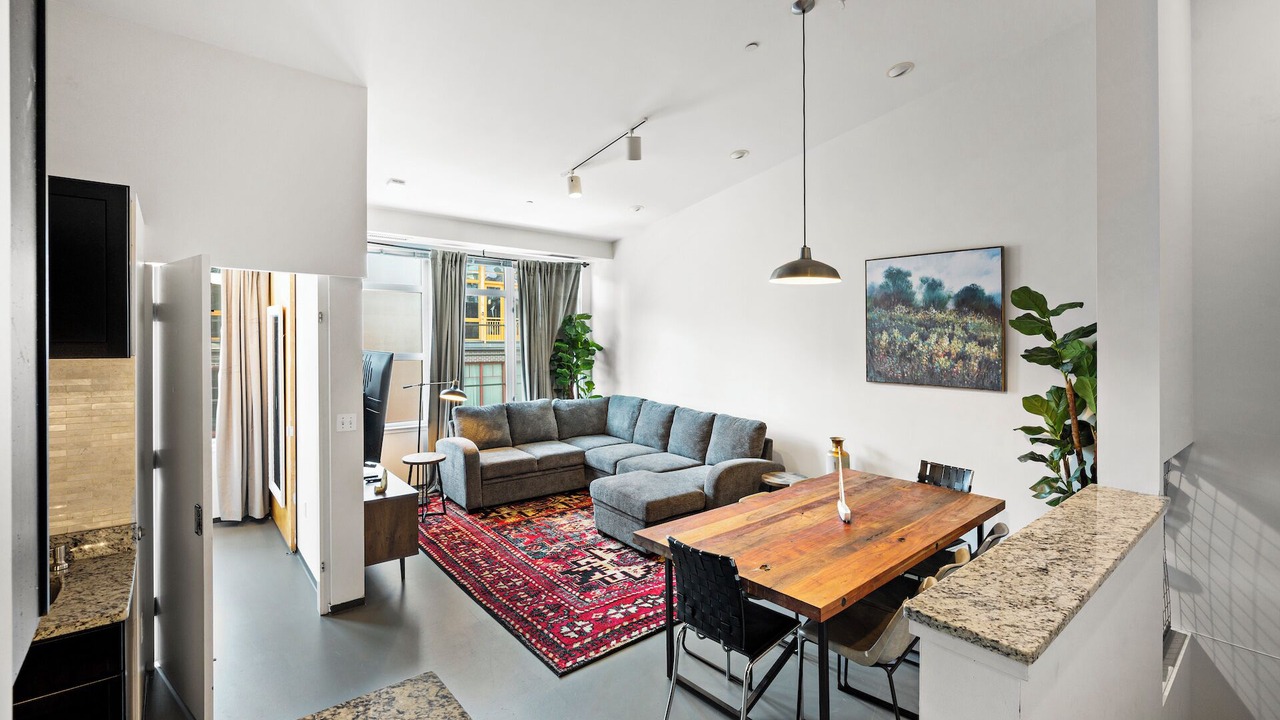 Photo of Others in South of Washington