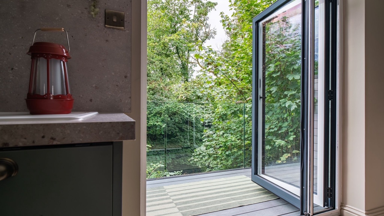 Photo of Patio Balcony in Pontneddfechan