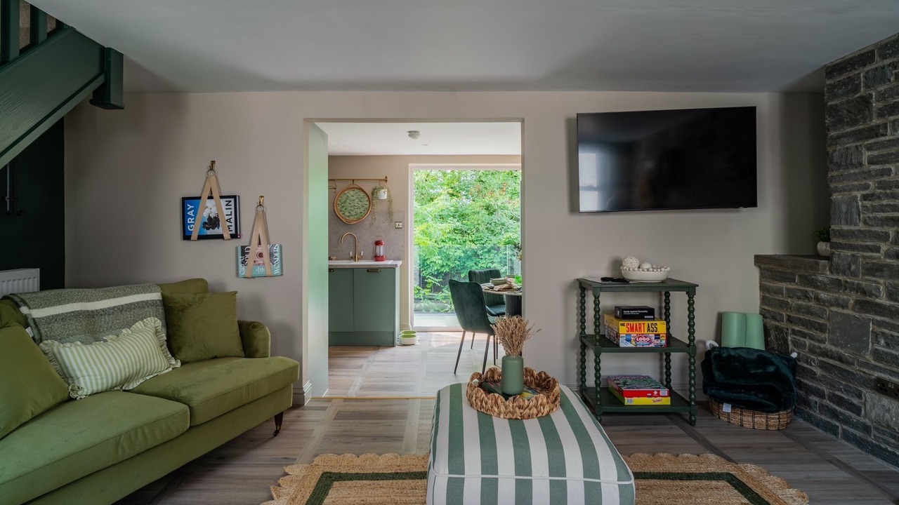 Photo of Livingroom in Pontneddfechan