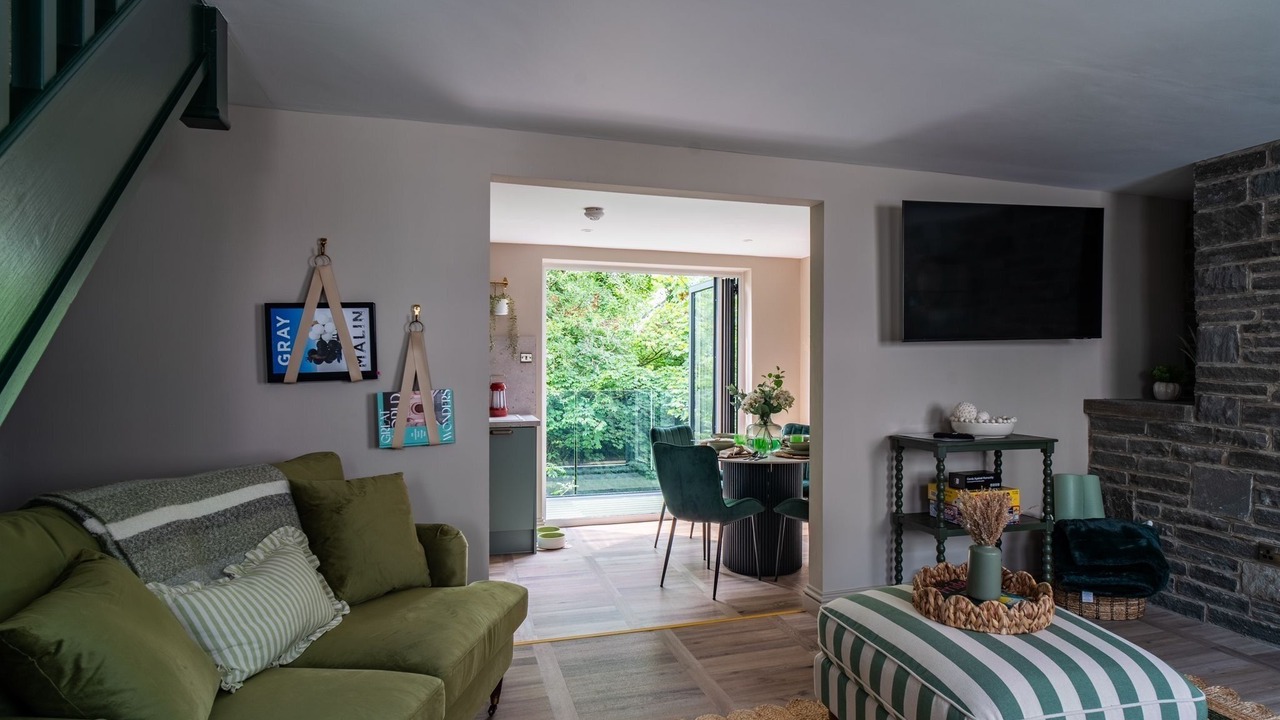 Photo of Livingroom in Pontneddfechan