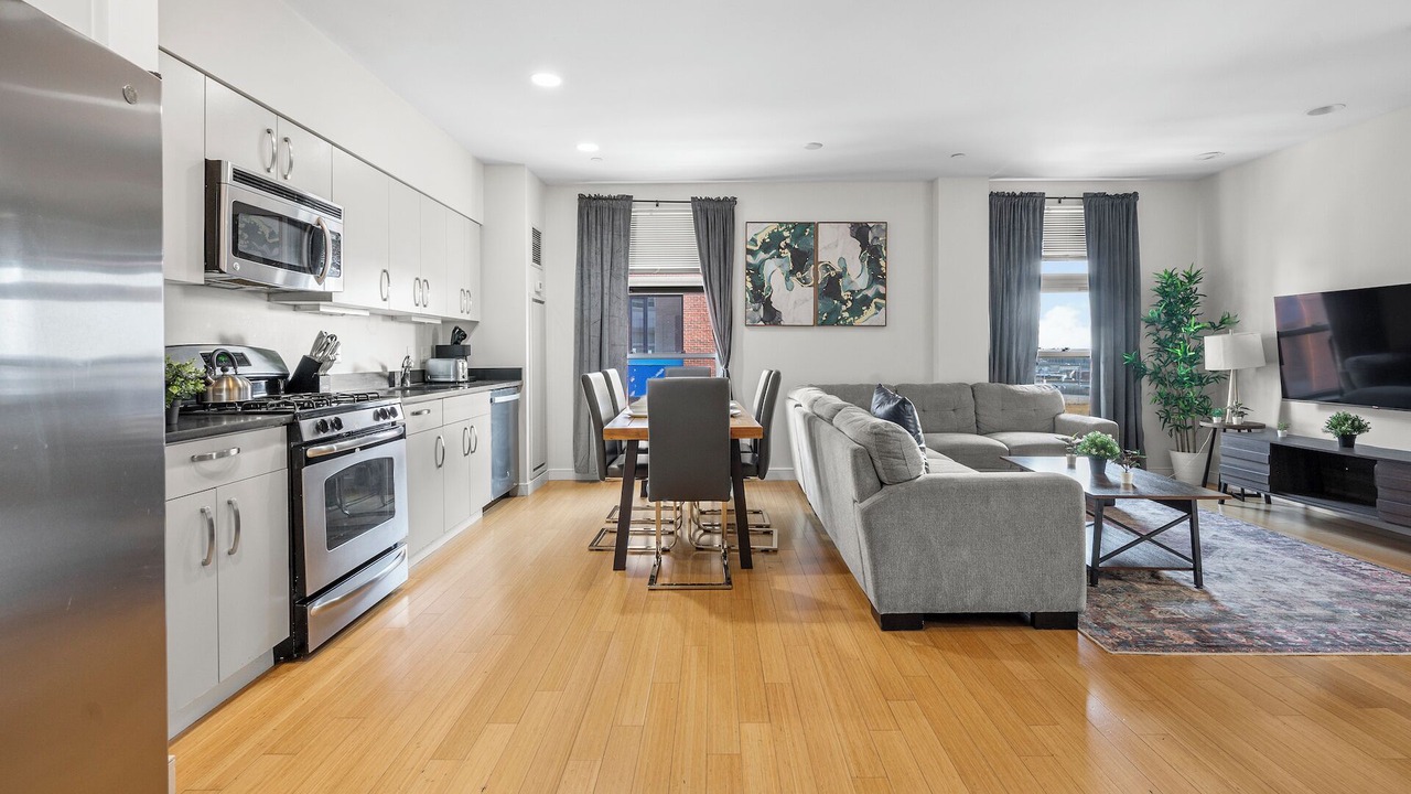 Photo of Others in South of Washington