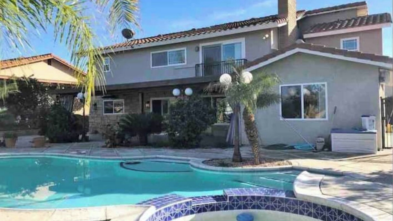Photo of Outdoor in Estates at Canyon Crest