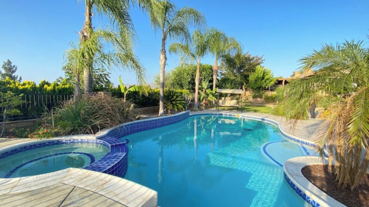 Photo of Outdoor in Estates at Canyon Crest