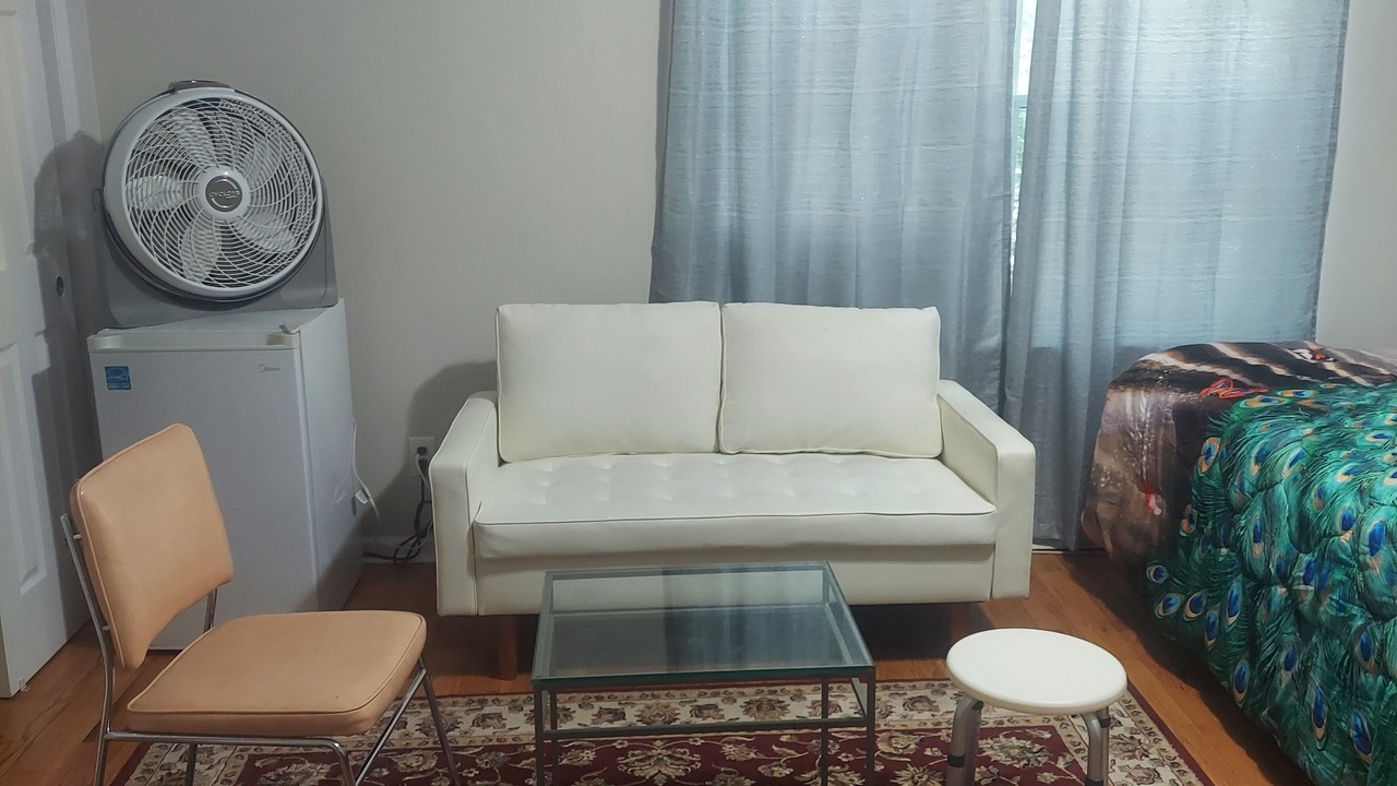 Photo of Bedroom in Newark