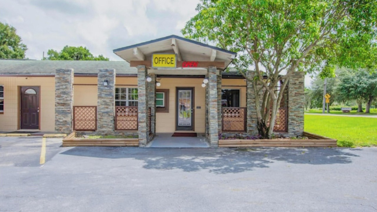 Photo of Outdoor in Bartow