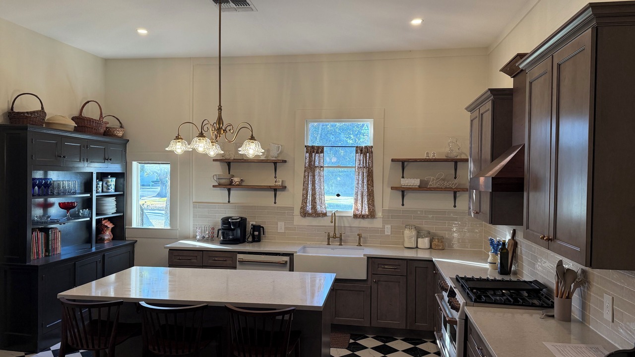 Photo of Kitchen in Cuero