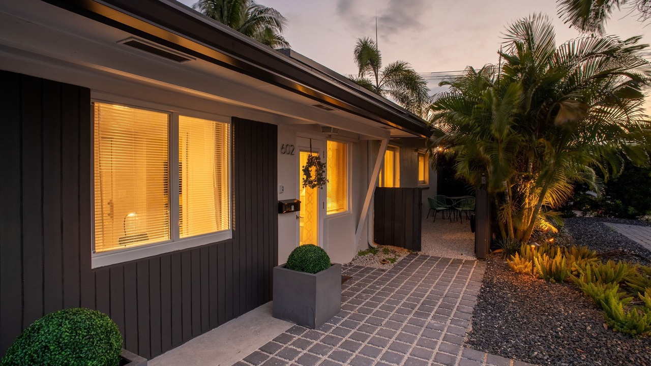 Photo of Others in Wilton Manors