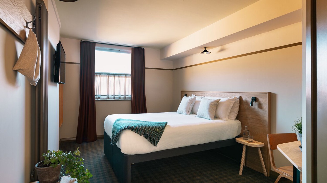 Photo of Bedroom in North East Derbyshire