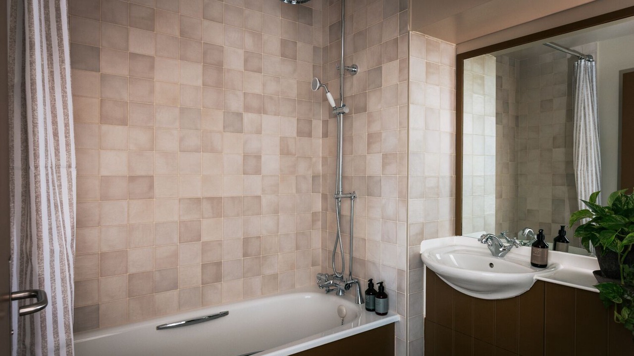 Photo of Bathroom in North East Derbyshire