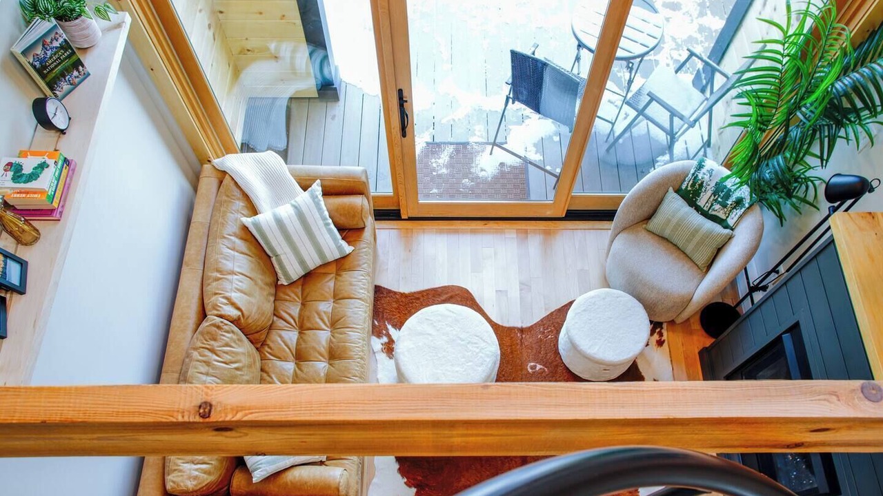 Photo of Livingroom in South Londonderry