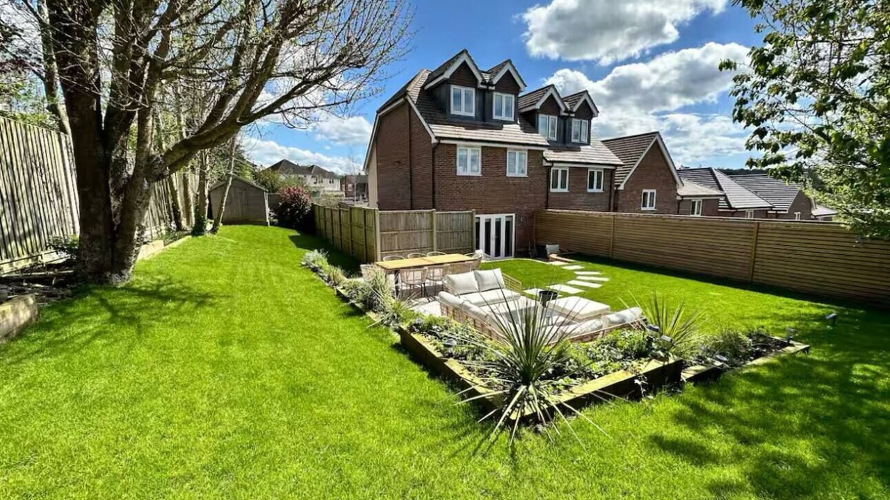 Photo of Patio Balcony in Chesham
