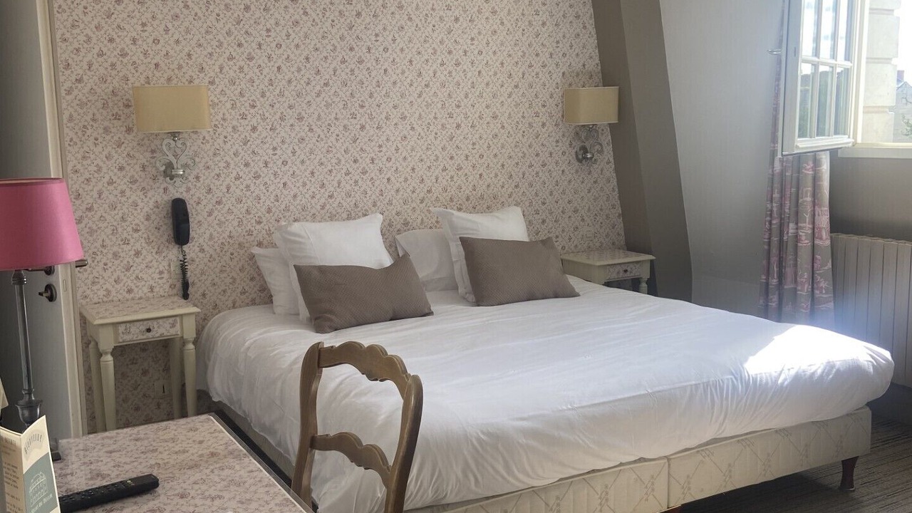 Photo of Bedroom in Montreuil-Bellay