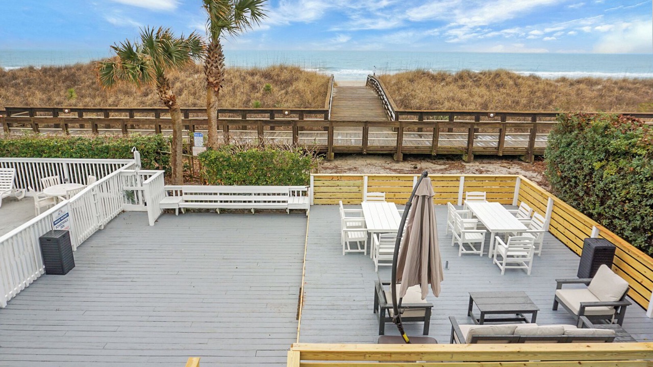Photo of Patio Balcony in Carolina Beach