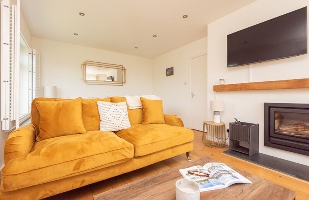 Photo of Livingroom in Thurlestone