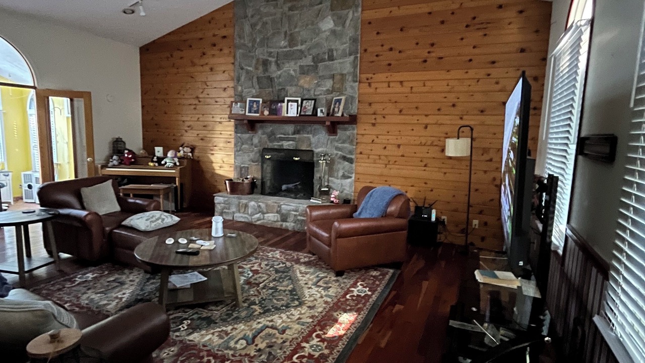 Photo of Livingroom in Fairlawn