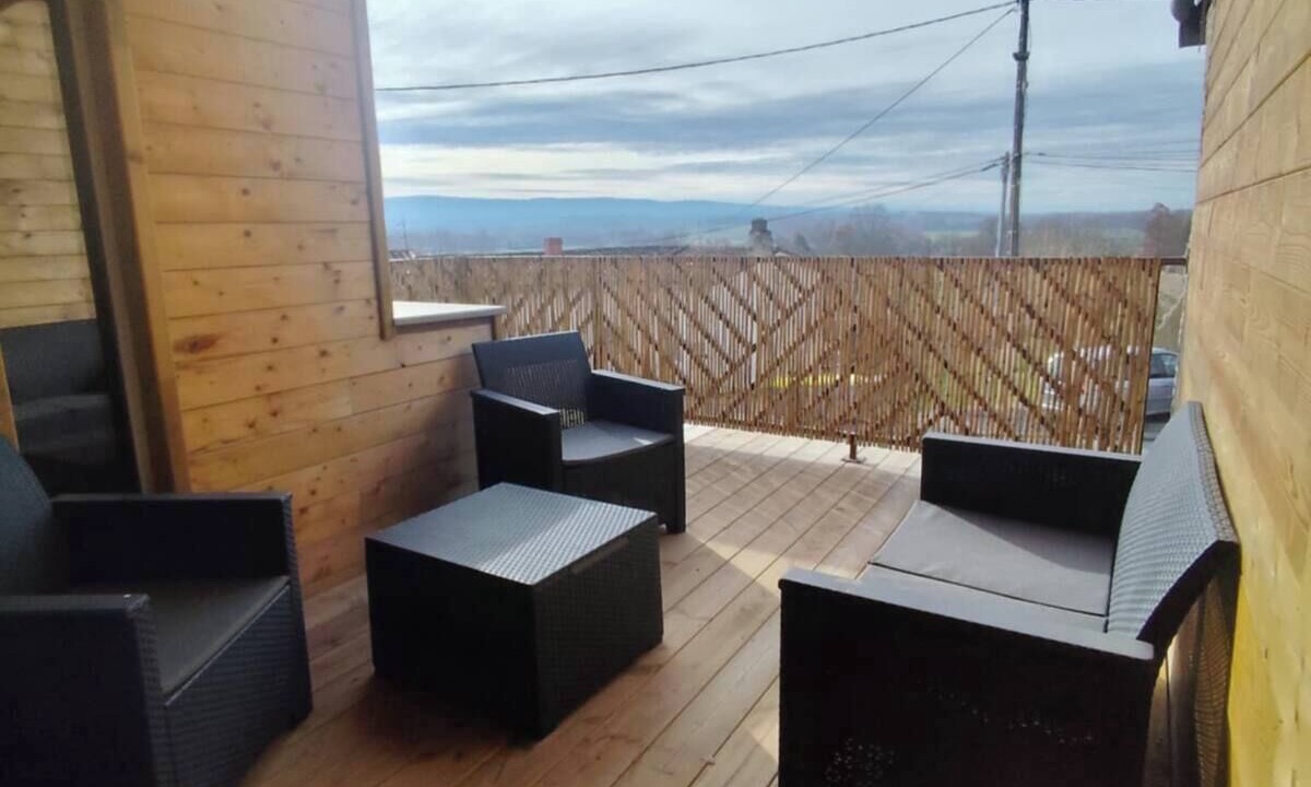 Photo of Patio Balcony in Lempaut