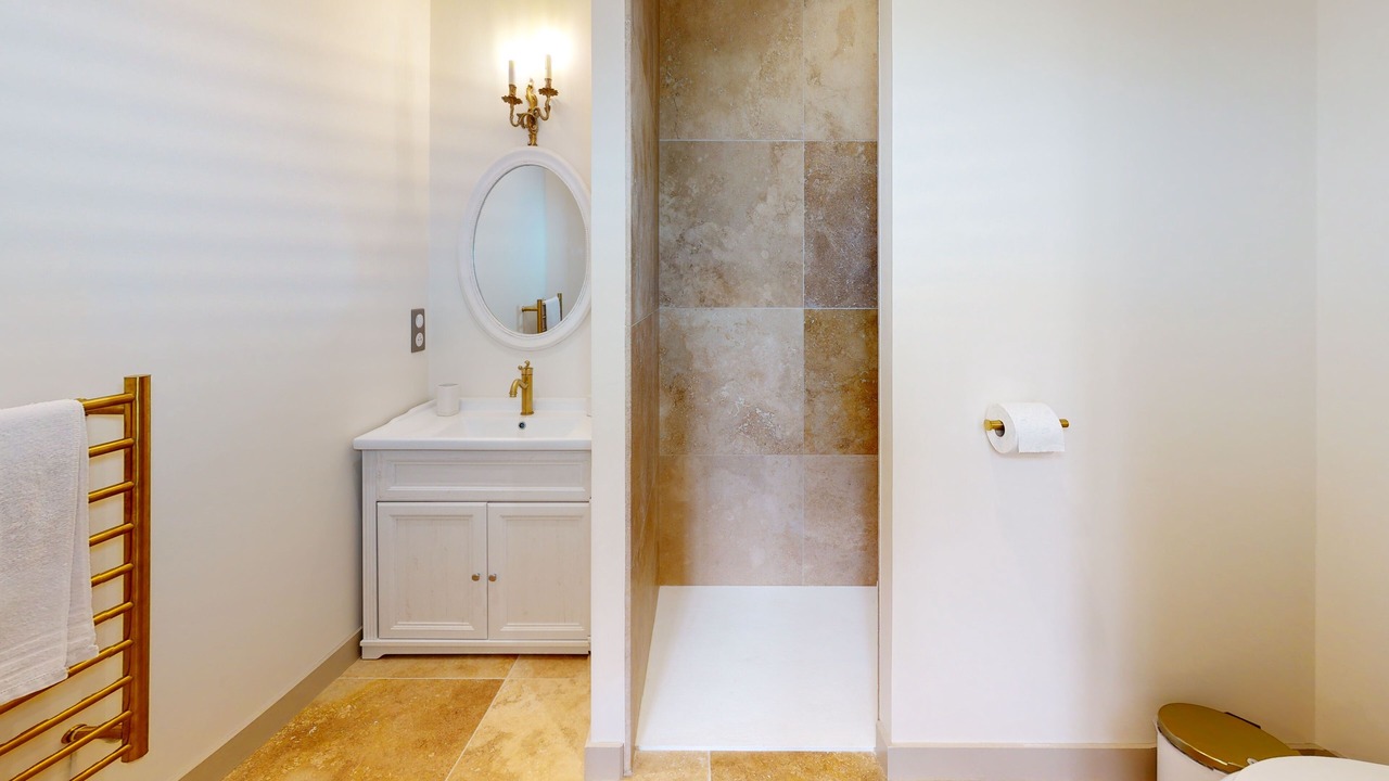 Photo of Bathroom in La Fleche