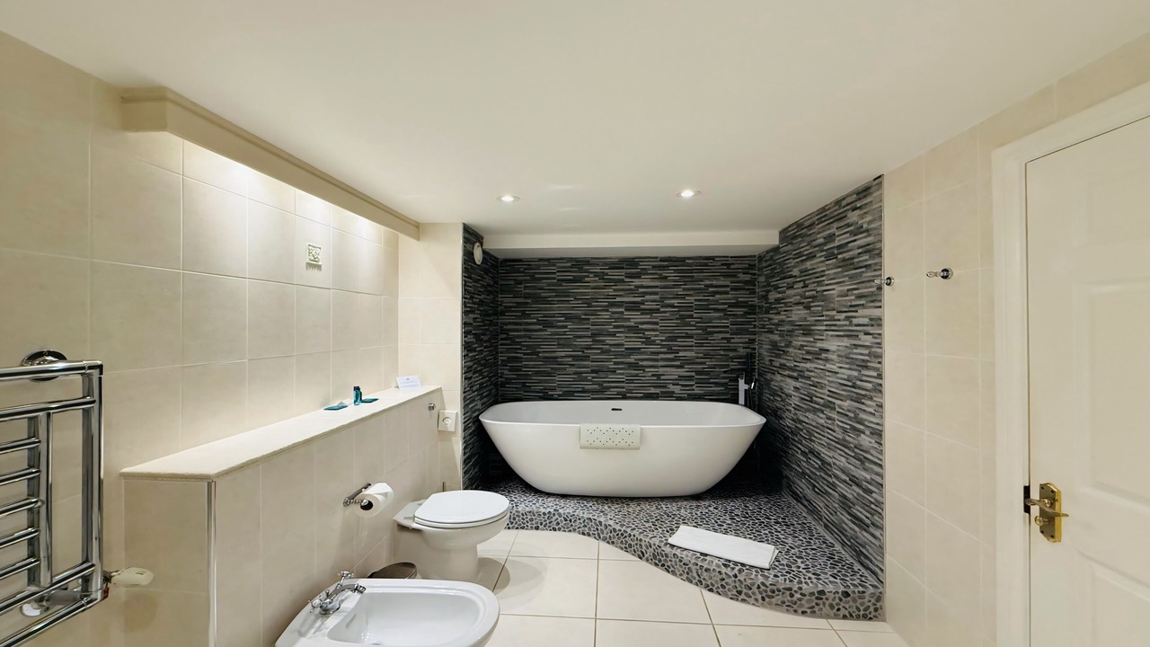 Photo of Bathroom in St Wenn