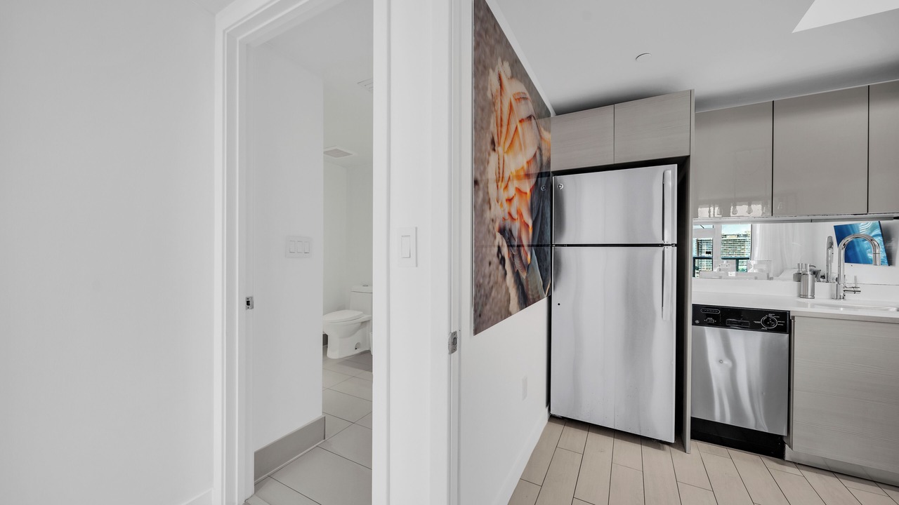 Photo of Bedroom in Hallandale Beach