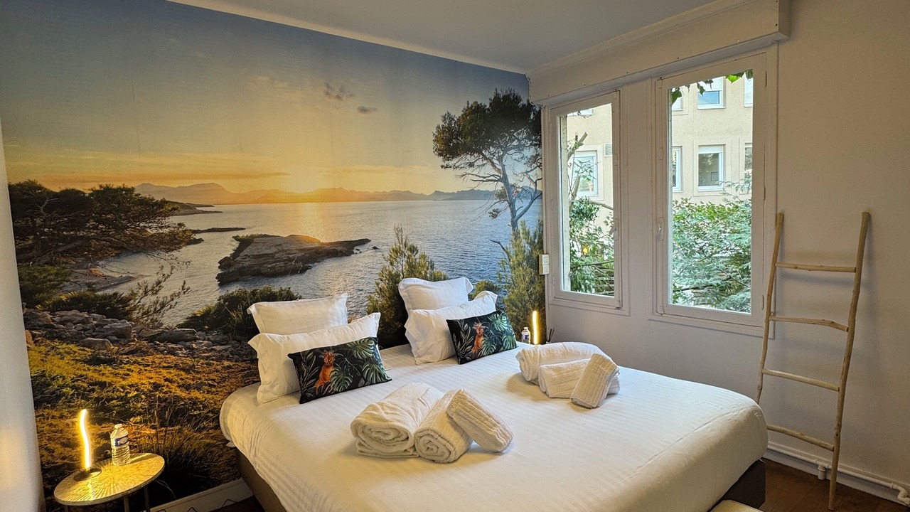 Photo of Bedroom in Evreux