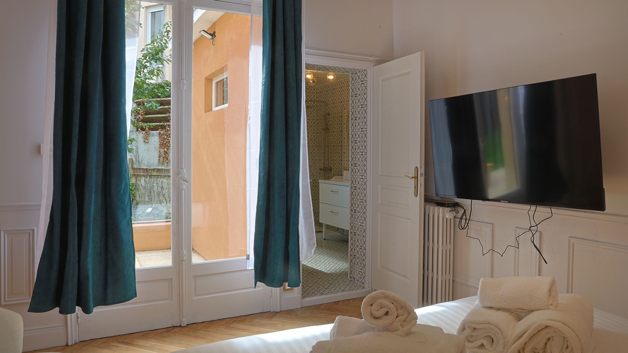 Photo of Bedroom in Evreux