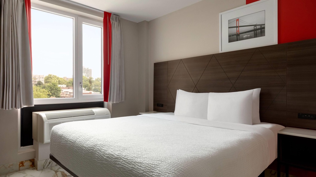 Photo of Bedroom in Crown Heights