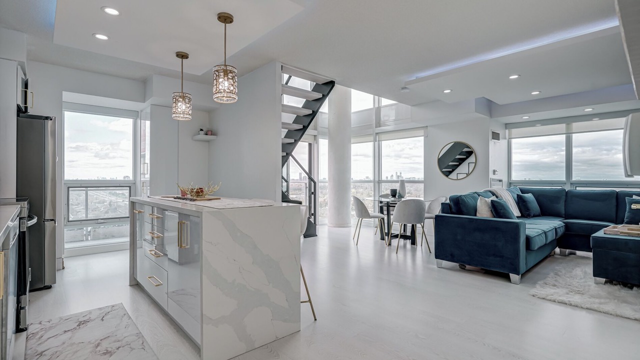 Photo of Livingroom in Humber Bay