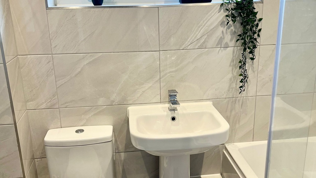 Photo of Bathroom in Tottenham Green