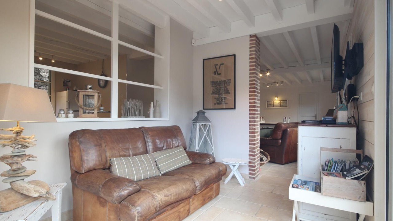 Photo of Livingroom in Saint-Martin-aux-Buneaux