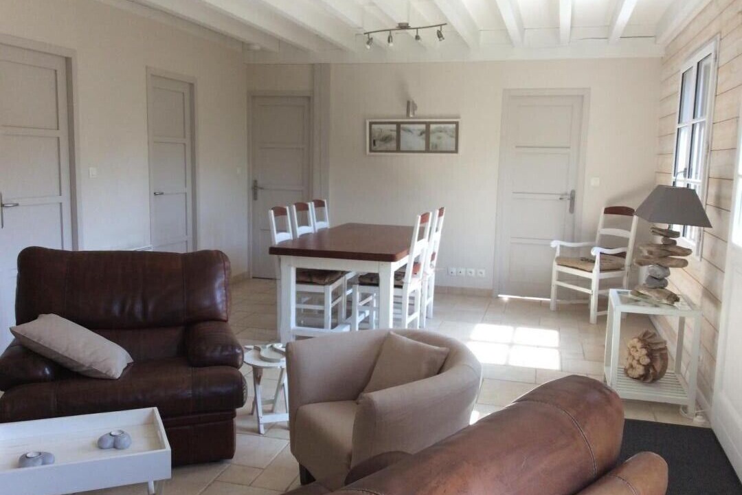 Photo of Livingroom in Saint-Martin-aux-Buneaux